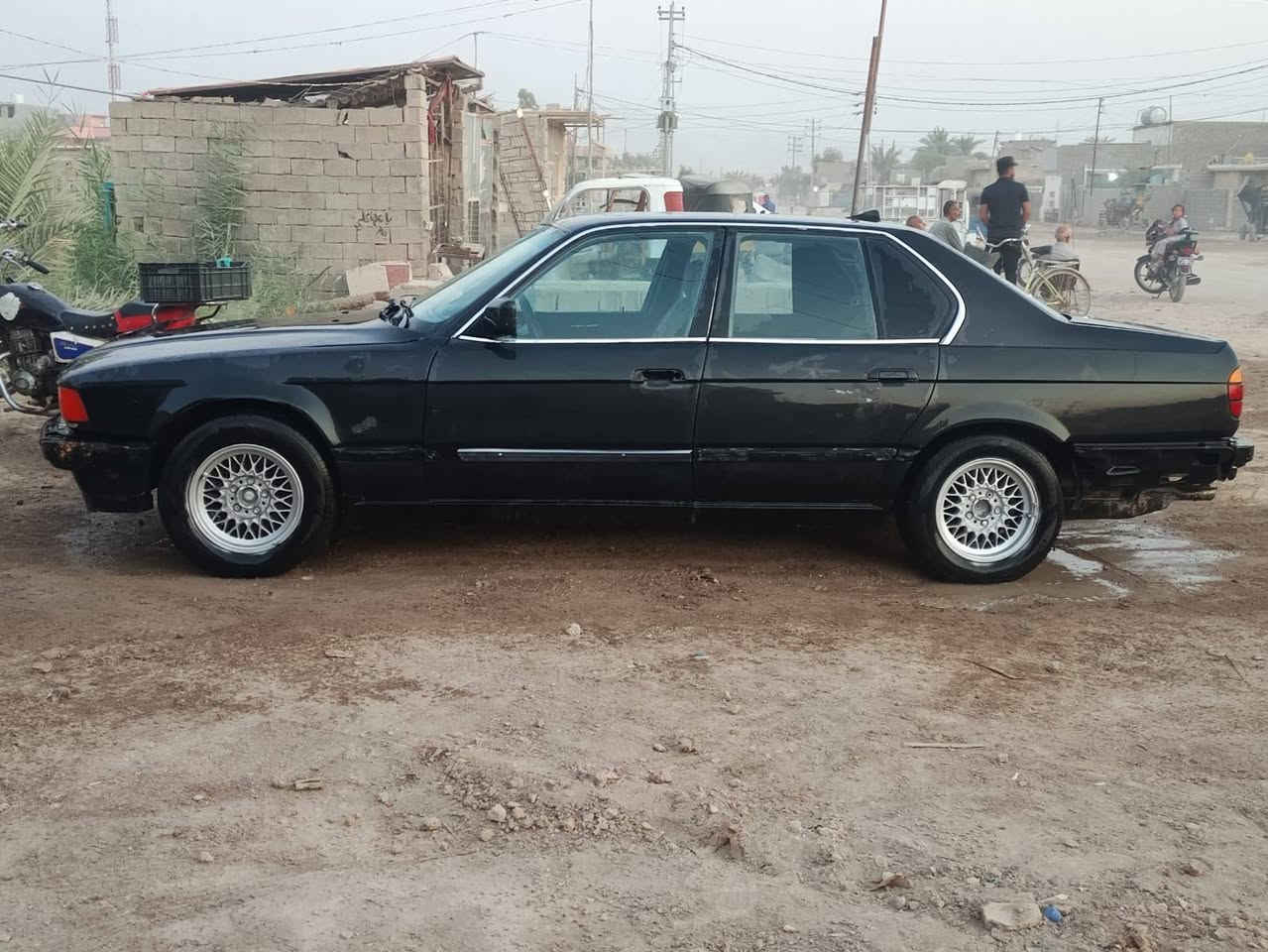 السلام عليكم Bmw735.بسم اخوية. تحويل مباشر  للبيع او المراوس كير ومحرك   لاصرف ولا بخار كير عادي.   صدره   70٪100  كهربائيات كله شغالة تبريد ماكو.   سنوية  نافذة ب 2024.    عليه غرامة 250 تنزل من سعره.   السعر( . 27.    وبيه مجال.       متواجد وتساب.   ***********.العنواب ديالى بعقوبة  كاطون الرازي.      )   كاتبلك كلشي.
