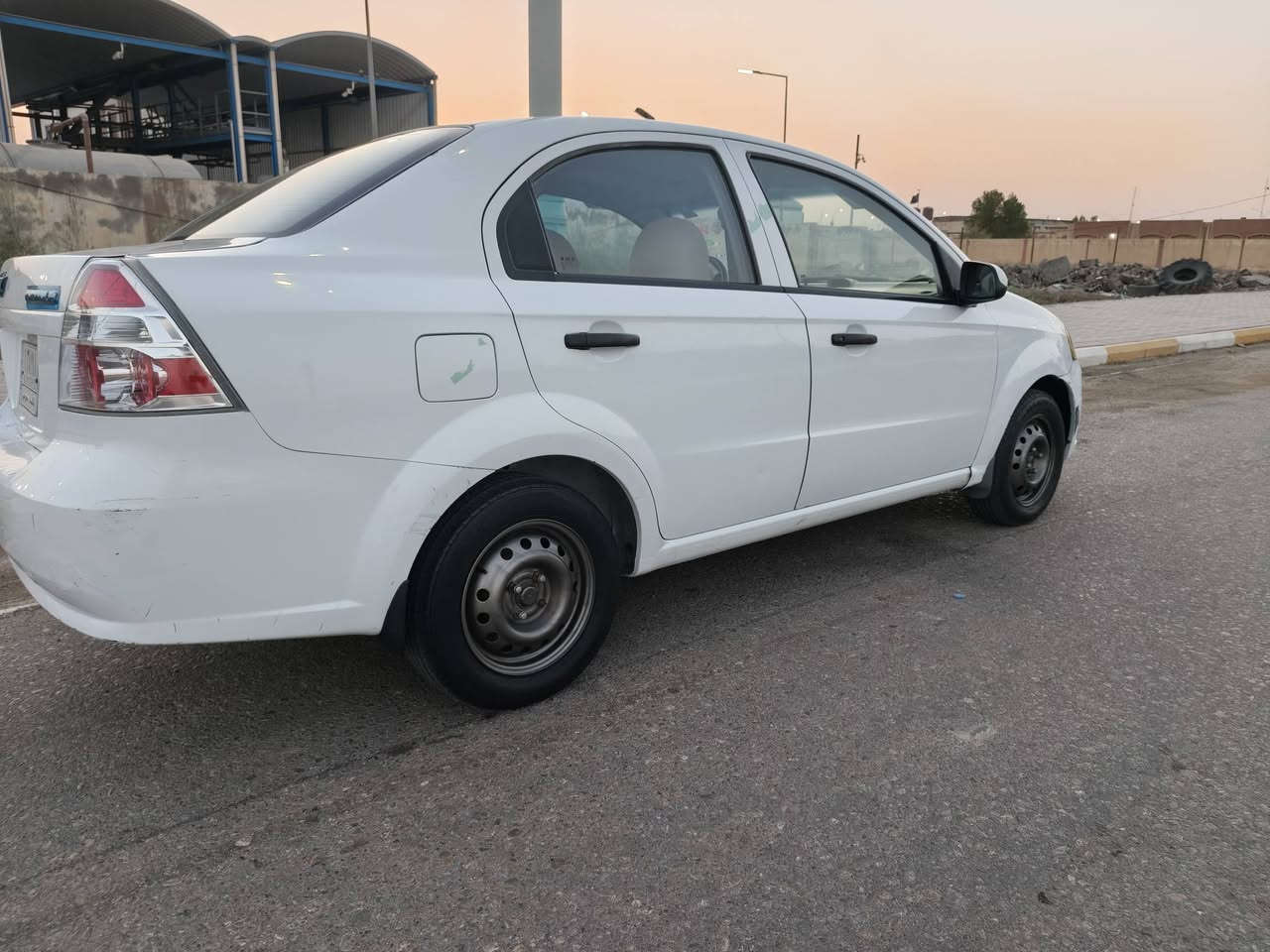 سلام عليكم
افيو 13 خليجي كير عادي
كير  محرك تبريد جاهز
ابدل جاملخ امامي بدون عابر
رقم قادسيه مداور بي وكت
كهربائي كل شغاله
تخم تاير
محرك1600 
سعره 62 وبيه مجال
مكان سماوة 
رقم تليفون ***********
