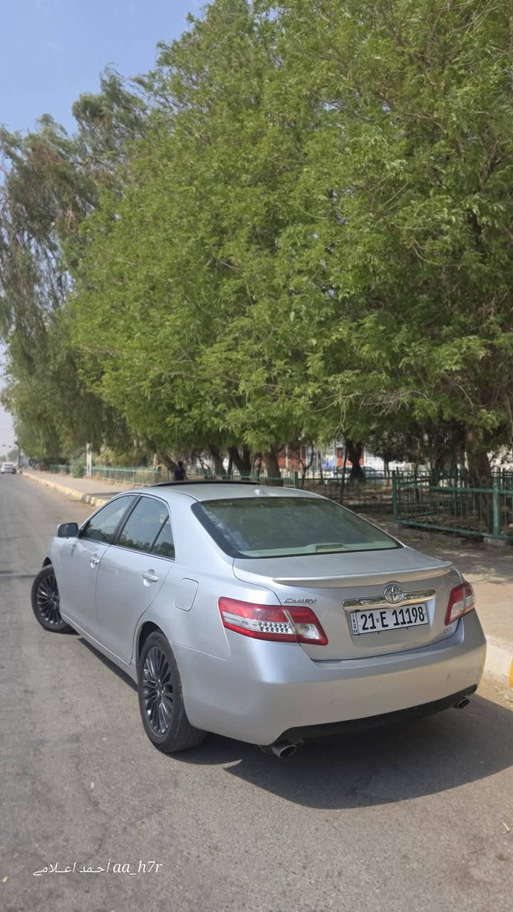 🚘 للبيع كامري 2011 XLE
🔹 الموديل: 2011
🔹 المحرك: سلندر V6  3500
🔹 الفئة: XLE فل مواصفات
🔹 اللوحة: سليمانية
🔹 فول مواصفات فتحة سقف 
🔹 كشنات جلد تدفئة
🔹تحكم كشنات دكمة +بصمة 
🔹ضرر جامرلغ امبدل بلادي بدون صبغ  وبونيد بيهة كلش قليل 
💰 السعر: ١٢٥ وبي مجال قليل 
📍 الموقع: كركوك 
📞 ***********
