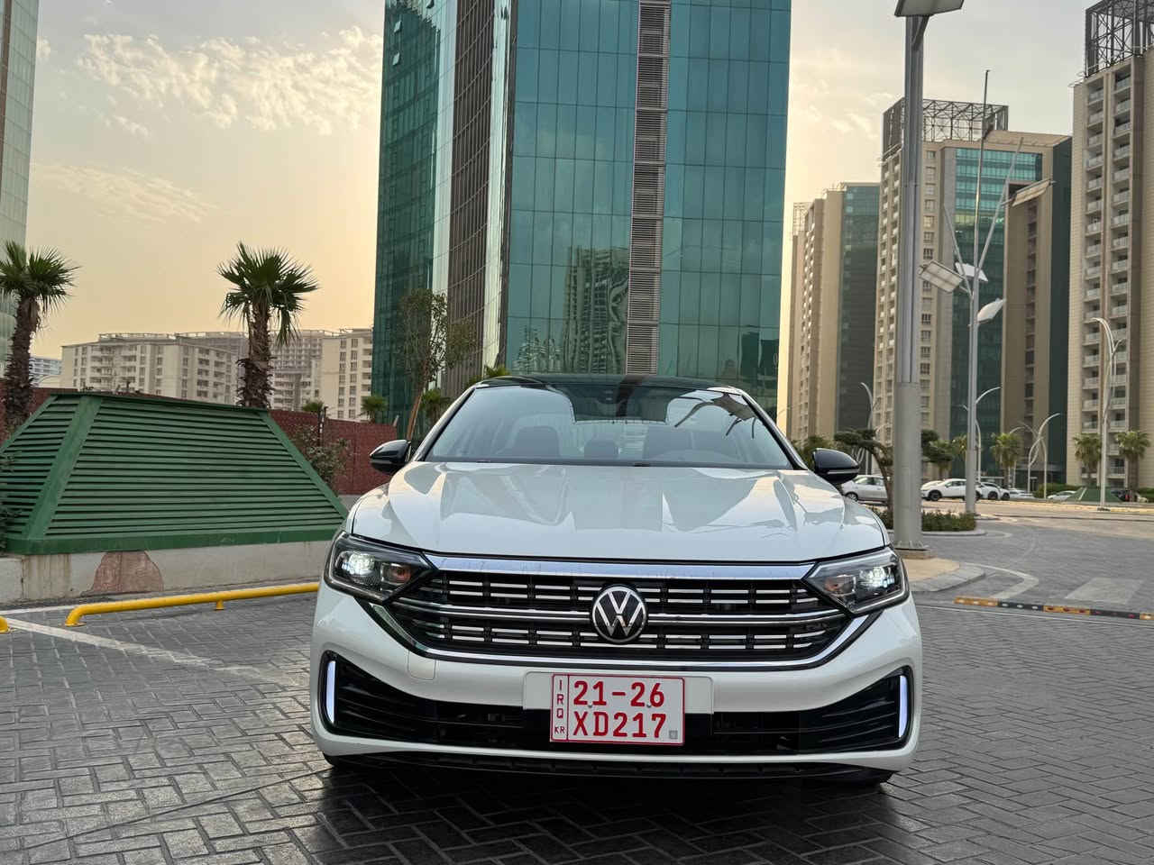 ماشاللة ماشاللة
Volkswageen Jetta 2024 
مواصفات highline
يانى مواصةفات وةكوو gli. Sel
پانوراما 
سيستم سةماعة bits
مةكينة 1.5 توربوو
كوشن سارد هيتةر كارةباى خةزن
رادار پيش و پشت خةتى جادة 
كوشن جلد 
شاشة گةورة گيچ اليكترونى 
دژبول 3 لةون
سوكان هيتةر
كوشنى دواوة هيتةر
بةسمة شةغال
لات زيون LED
ويل گةورة 
سةيارةكة زور زور پاكة سپى صةدةفى
جاملغ و دةرگاى دواوة سبوغة 
+ بونيت جاملغ سبوغة 
بةشةرتى ژورى نةبى بةوابة راديتة بةردى گزوز هةمووى بةشةرت
ارباگ بةس شانى سيستةمة باقى هةمووى بةشرت
گير مةكينة كارةباى تةقةو رةقة 1 دينار مةسروفى نية
ژمارة كاتية 
30,000 رويشتووة
نرخى 148 مةجاليكى زور كةم
ناونيشان اربيل
***********
*********** أربيل, العراق

