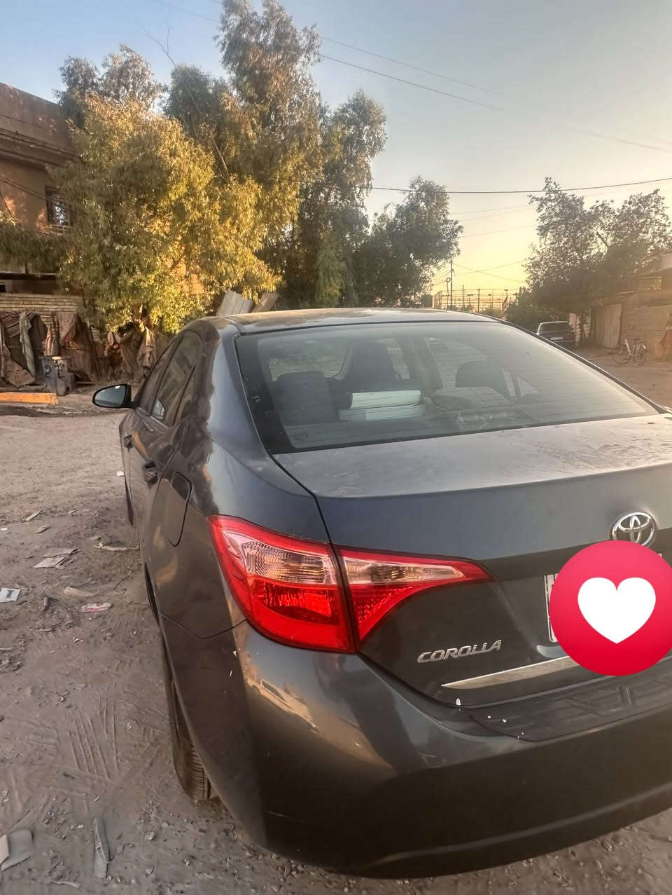كورلا 2019 
Le 
للبيع 
مواصفات ال le المعروفة 
زياده عليه فتحة سقف 
وتدفئة ستيرن + كشنات 
ماشية 64 الف كيلو 
ممشا حقيقي 
االسيارة بيها كذا قطعة صبغ 
ابيعها مصبوغة حزام 
سونار موجود 

السعر 
104💲💰 وبيها مجال بسيط 

للتواصل 

***********

