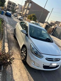 اكسنت 2018 خليجي  صبغ دعامية امامي فقط  ماشية 71  السعر 115 عنوان / بغ...