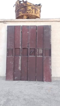باب محل • دفتري • قابل تفاوض