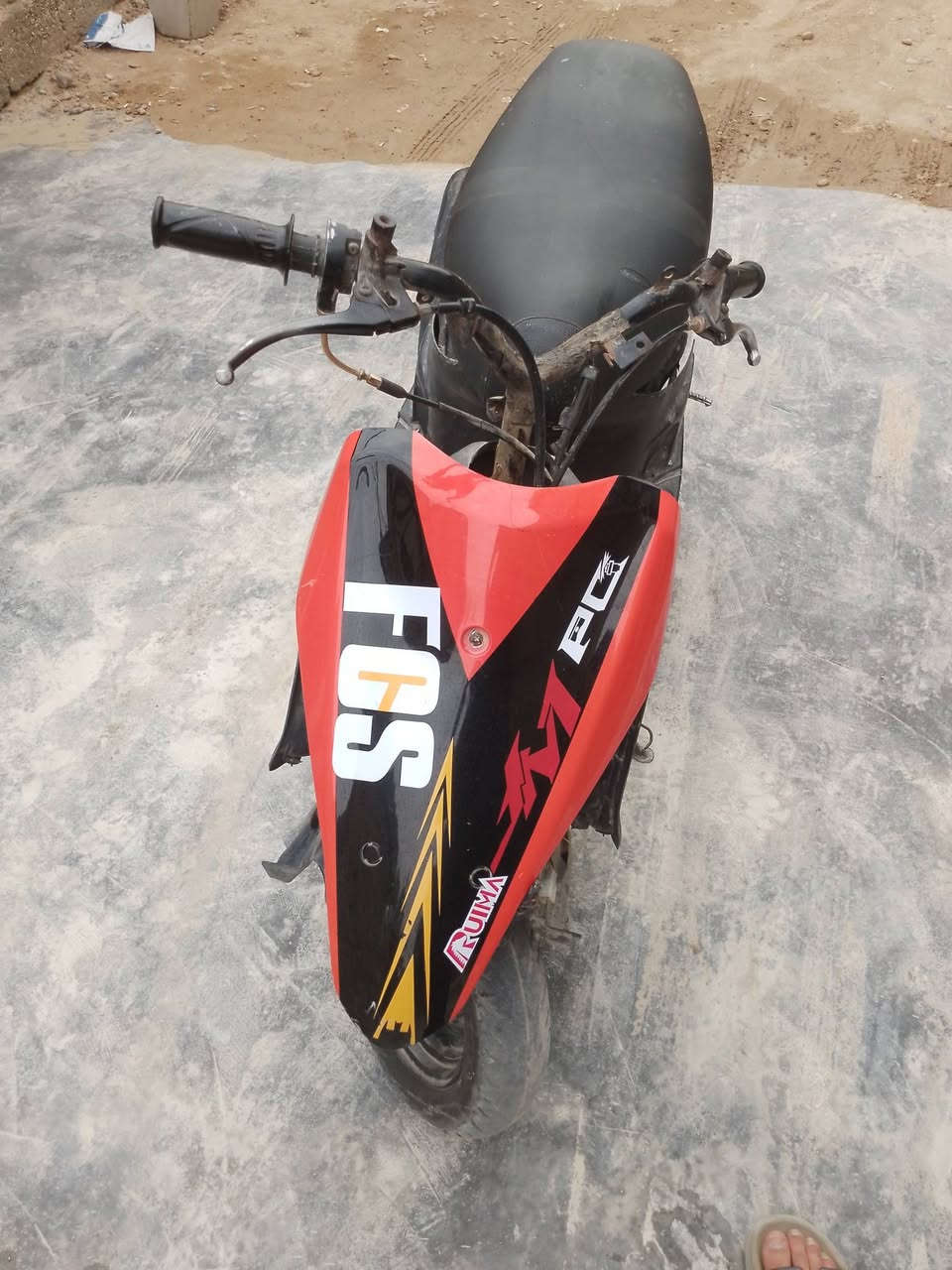 سلام عليكم ماكس قجمه بيه صالنصه رياضي FM وكفراتها الباقيه كلها موجوده دراجه كايمه دخن سعر 150 مكاني ب المشتل رقمي .
***********
