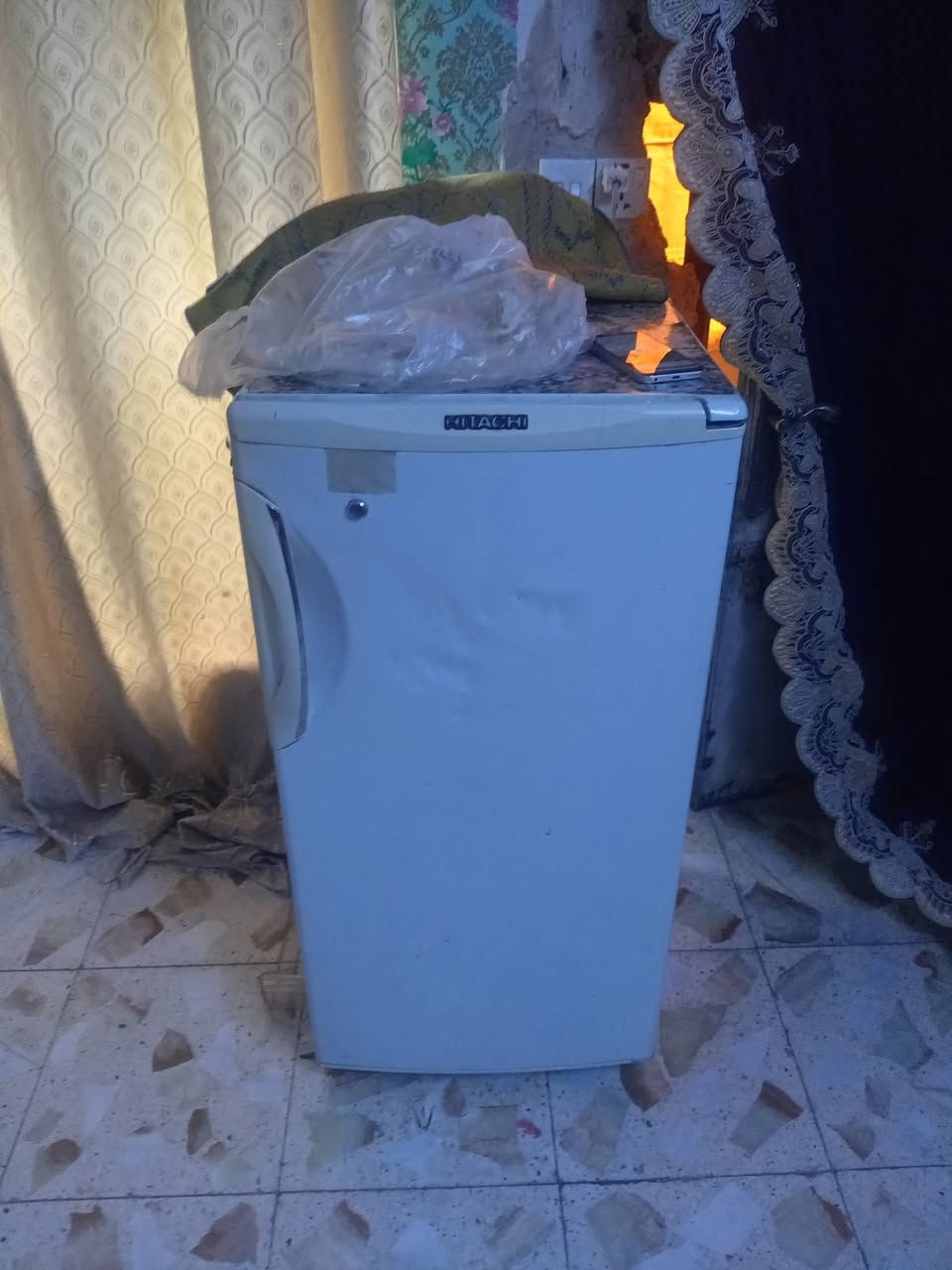 ثلاجات بيت للبيع شغلات شرط التجميد   ***********  عنوان نهايه حي اَور
