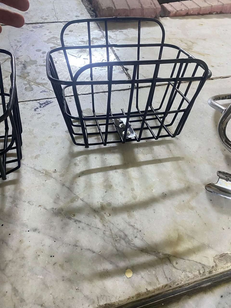 قطع بوليس • سلة بوليس • مرايات بيس اكس