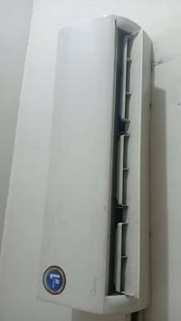 سبلت ميديا 2طن جديد فول  سعره 550الف  07764022567