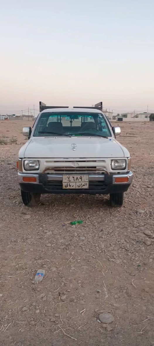 توێتا 1993گێڕو مەکینەوئەکسل بەشەرت ئاڕم پلاستیک سلێمانی کارەبای بەشەرت نرخ 35ڕەقەم تەلەفۆن***********
