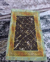 وجه مخدة • قطعه الف