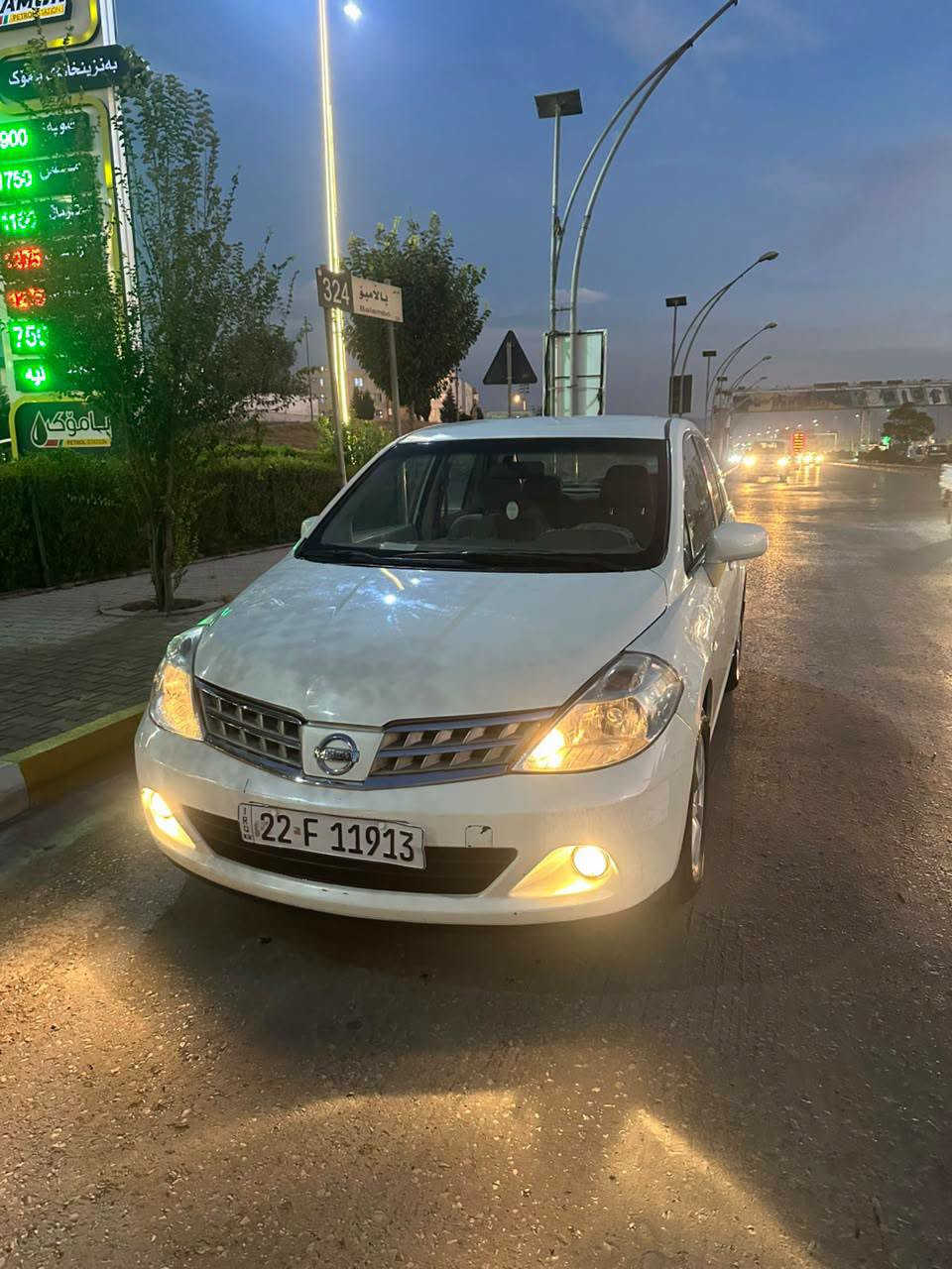 نيسان تيدا • ٢٠١٠ • اوتماتيك