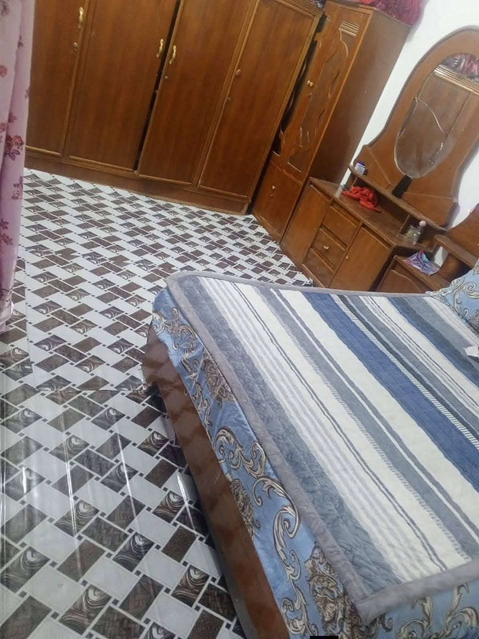 حي الگوام الغربي • ٣٢٠م • غرفتين