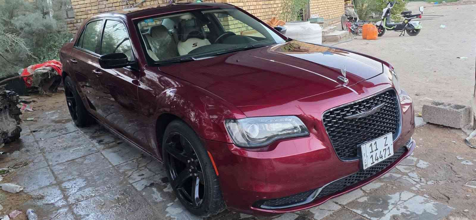 اوباما موديل 21 اصل
رقم بغداد بسمي سنويه لل2030
ثاني يوم تحويل بسمك 
السياره ضربته حلوه بالصفحه باب السايق والمدكر مبدلات اصلي نفس اللون والباقي كله كفاله بجم كبس 
السياره ماشيه 49 ستخدام شخصي مكان سياره ناصريه مركز السعر 230 ! رقم الهاتف ***********
