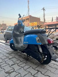ماكس بوليس • نوزل • بوشه