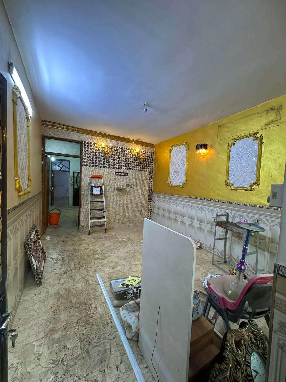 للإيجار 85 متر
يحتوي / استقبال ومطبخ وغرف نوم عدد 4نوم وخدمات٣طوابق 

الموقع / العقاري الثانية قرب

بدل الايجار ب٦٠٠ الف 🔒

للمعلومات اكثر مراجعة مكتب الأخوين

***********
