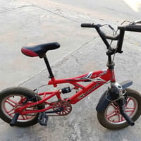 بايسكل BMX • مستعمل • ٧-١٢ سنة