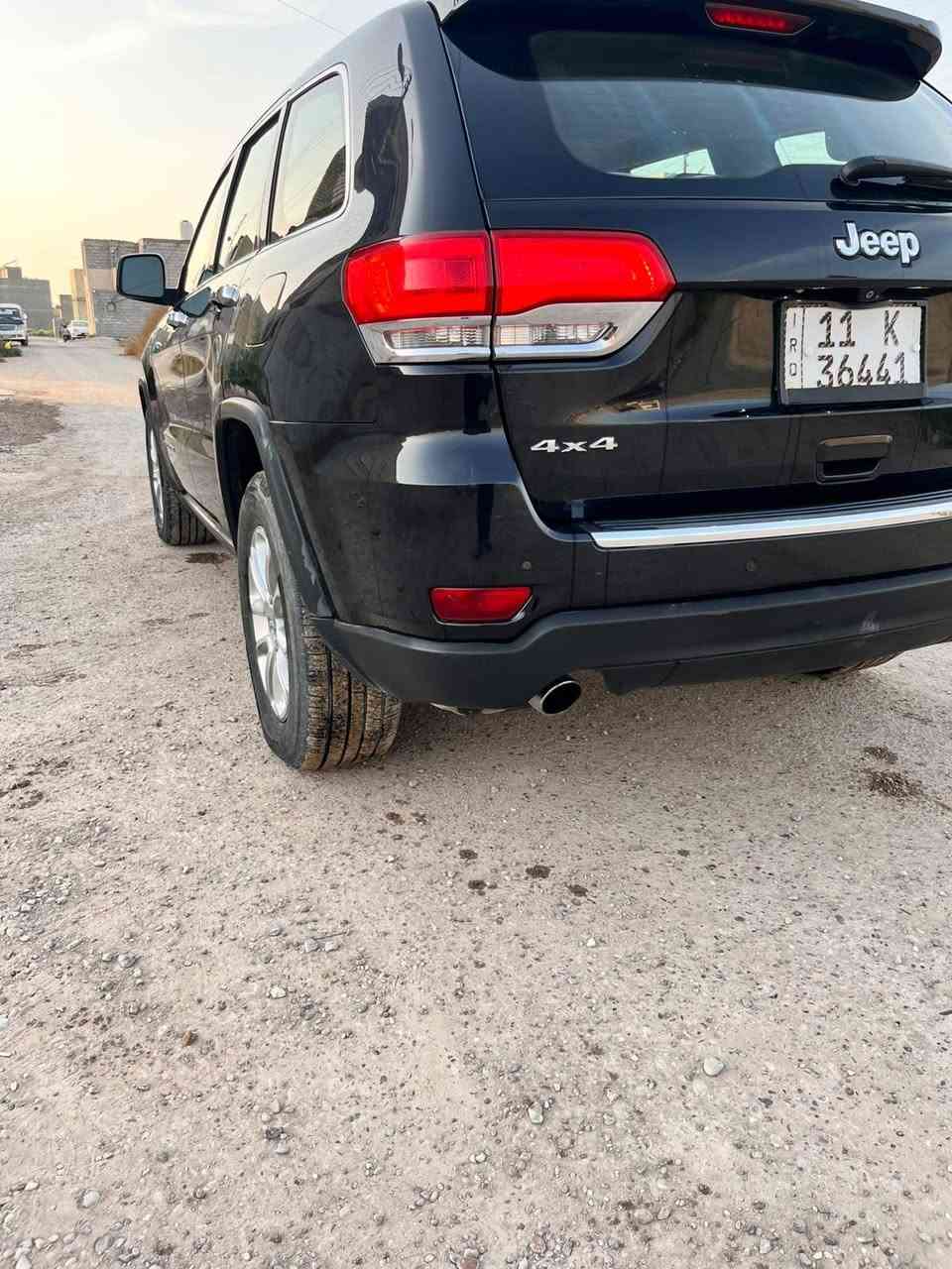 جراند شيروكي ليمتد • ٢٠١٤ • فتحة سقف