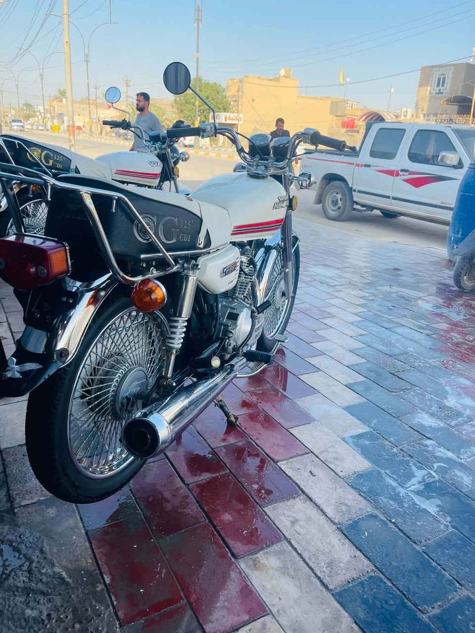سلام عليكم دراجه للبيع مديل 22 نامه مكفوله فقط بس تفيلس سعر 950وبيه مجال  ***********
