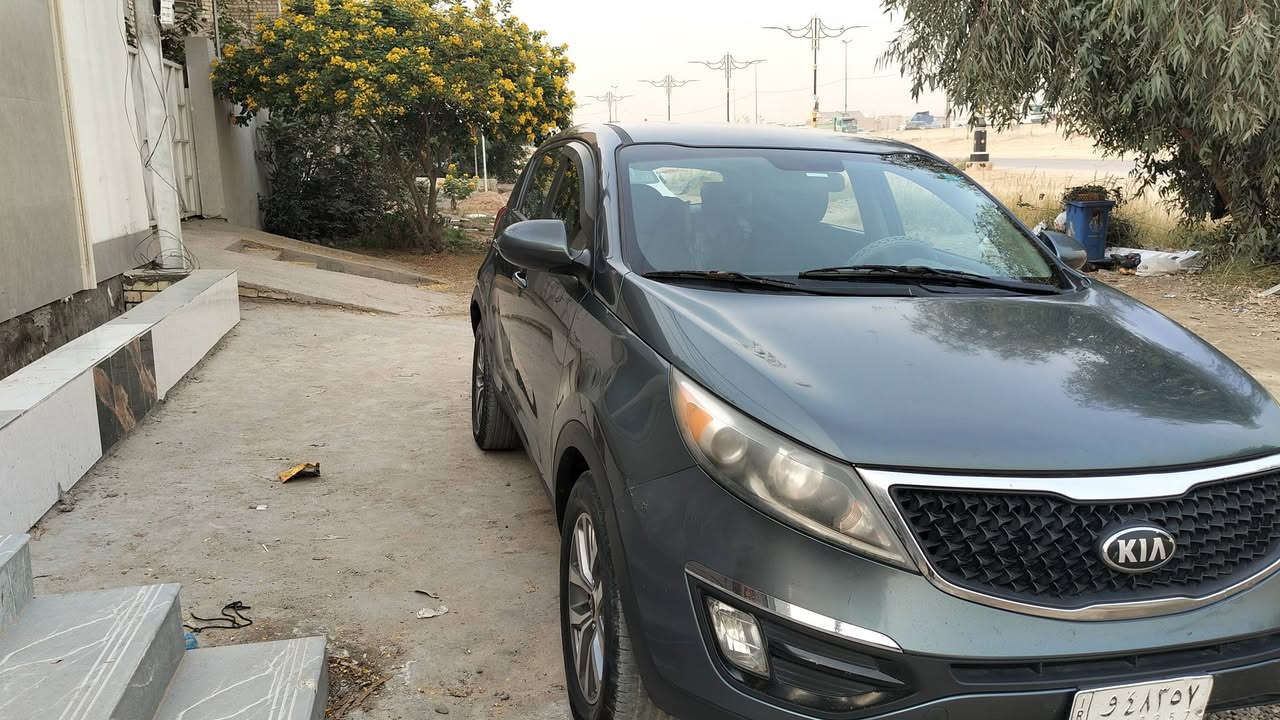 سبورتج موديل14 وارد امريكي قطعة وحده  أثر حادث خفيف رجعت بارد وانصبغت
ماشي 133 رقم بغداد  سعره 109 
مكاني بغداد
 *********** محرك 2.0
