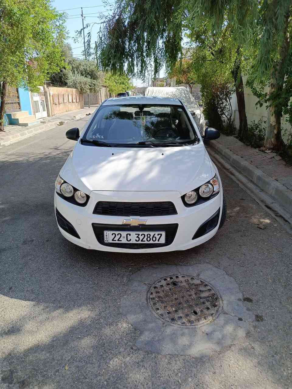 سلام عليكم..سونيك ٢٠١٢..محرك ١٦..كير عادي...ماشي ٩٧الف كيلو متر..رقم اربيل...سنويةلحد ٢٠٣٠..هزه لحد ٢٠٢٧...بدون ضرر..بدون تعديل..فقط رصعه واحد أو اثنين..تخم تأيرات جديد..اسبير مانازل...تبريد غير شغال وسبب فقط كومبيوسر..سيارة جاهز  ومال بيت بدل كير واطلع بصرة..مكاني كركوك
....سعر ٦٠ورقة معه مجال...اي استفسار واتساب..***********

