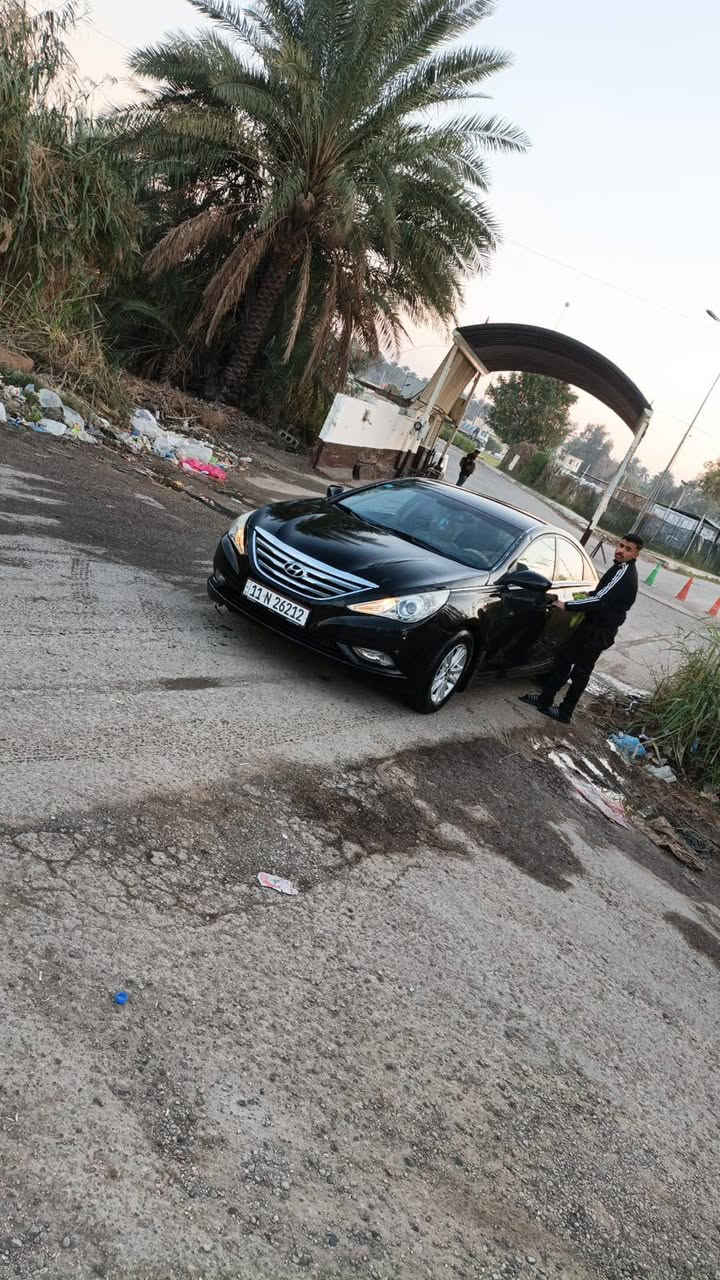 سلام عليكم سونته 12 وارد امريكي سياره جديده تبريد ثلج صدر جديد تايرات جديده شاشه كامره مكاني بغداد رايده 95 ***********
