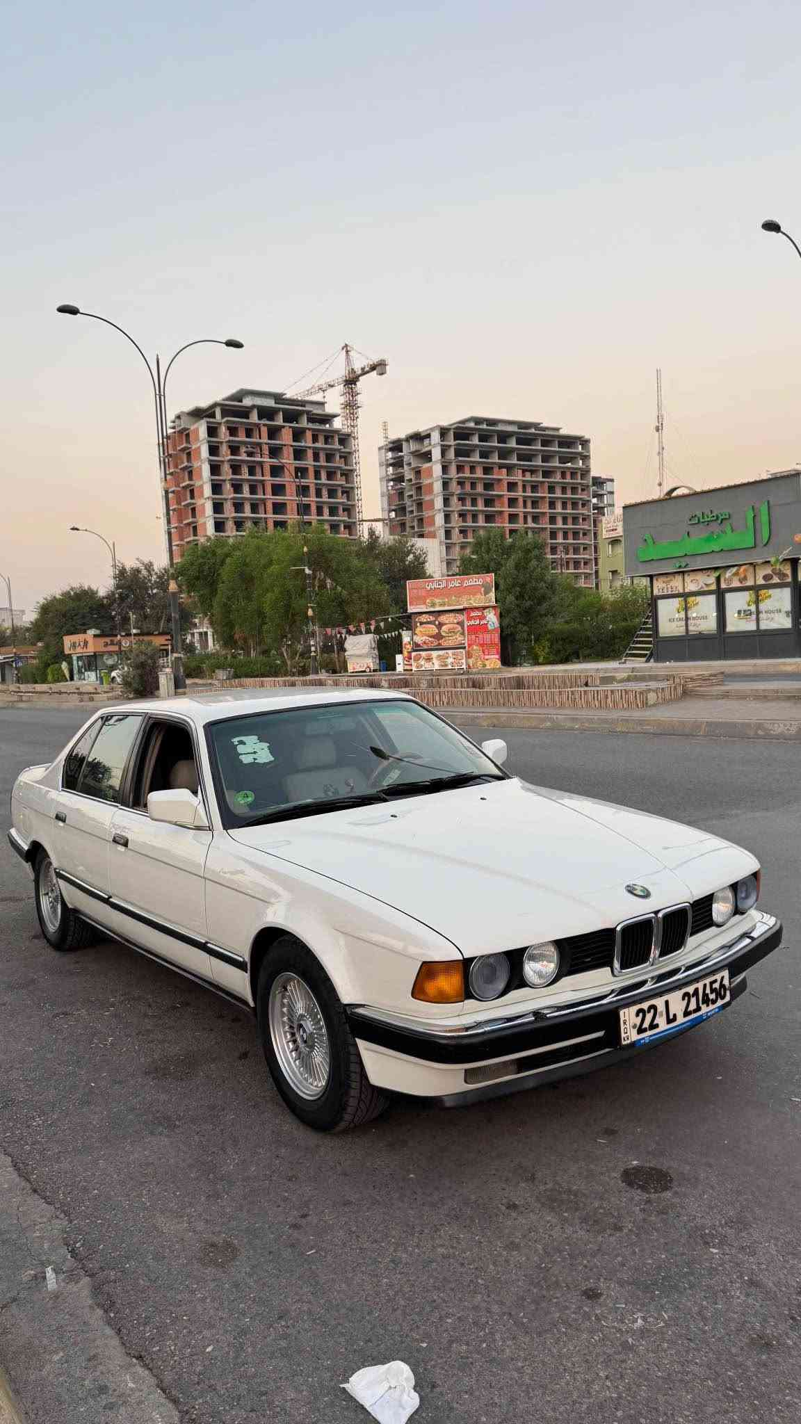 bmw 730 1991 محرك فل كير تبريد شرط سنوية جديدة بطاقة بانزين صبغ جمالية بدون ضربة 
*********** للبيع او مراوس كركوك, العراق
