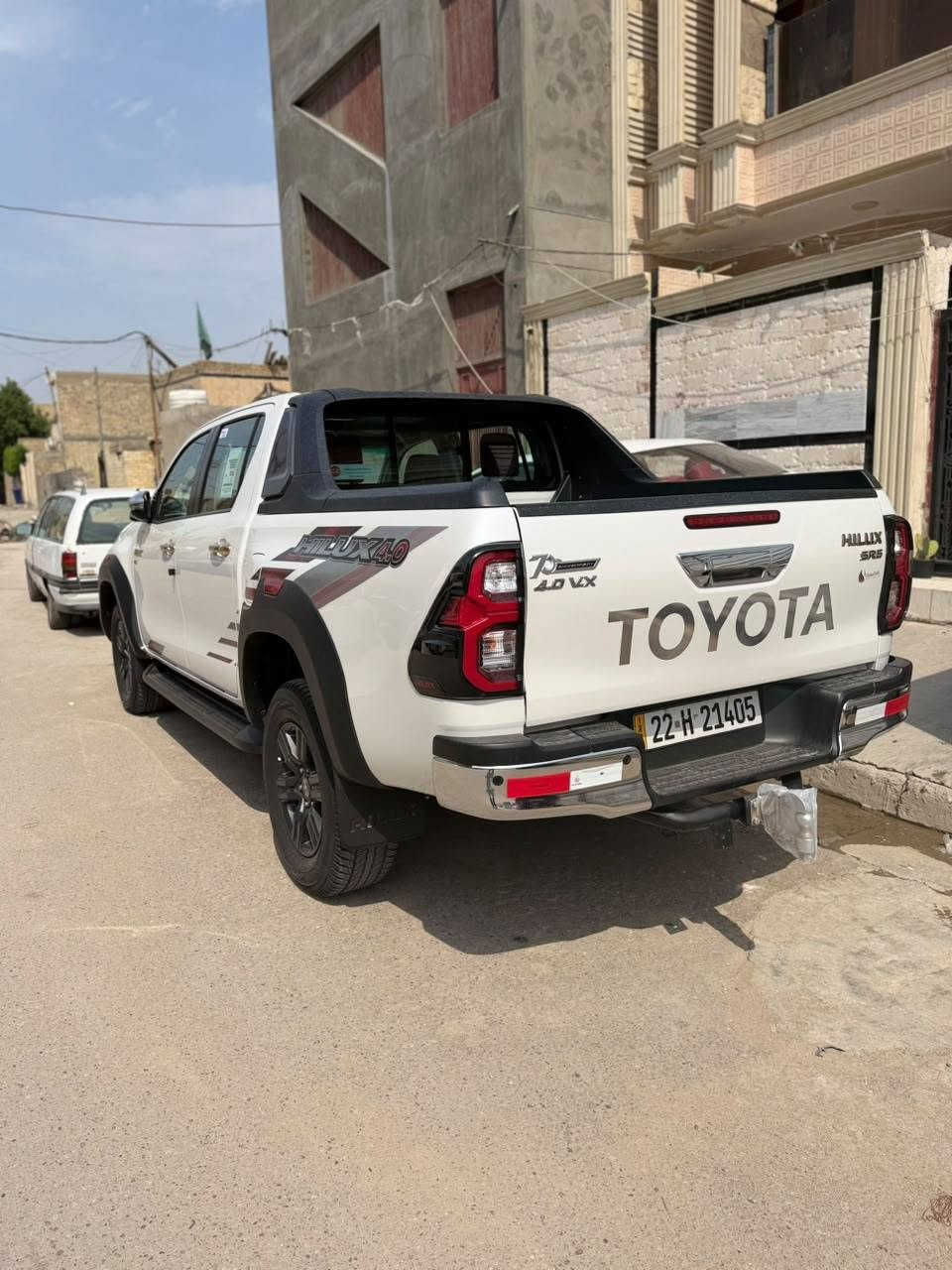 سلام عليكم هاي لوكس TRD 2024
مكفوله كفاله عامه عده تكحيل كرت بسيط باب الصدر عداه 
مكفوله من صبغ وتبديل وحالوب وبارد وPDR
السياره استخدام شخصي كويتي 
 رقم أربيل باسم عربي تحويل أو كاله
حجم المحرك 6 
ماشيه 53 ألف
مكان بغداد بلديات 
رقم ***********

