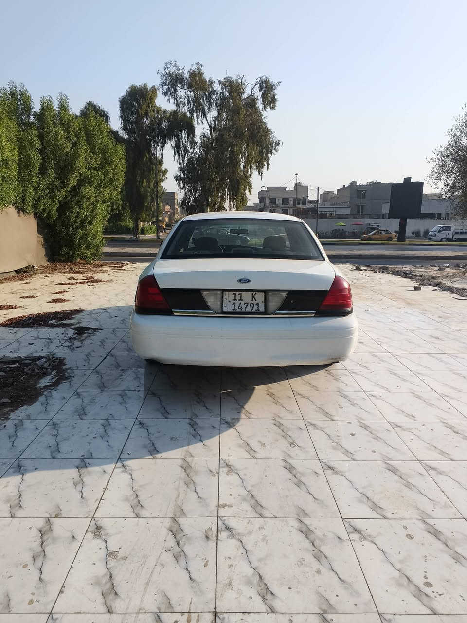 ‏فورد كراون فكتوريا ٢٠٠٧ سياره حلوه وبلاديه كهربائيات بلاد كير جديد محرك بيه لاستيك ولف فقط غرفه نظيفه كلش تخم تاير تبريد ثلج رقم بغداد السعر ٥٧ وشويه مجال 
‏*********** مكان بغداد
