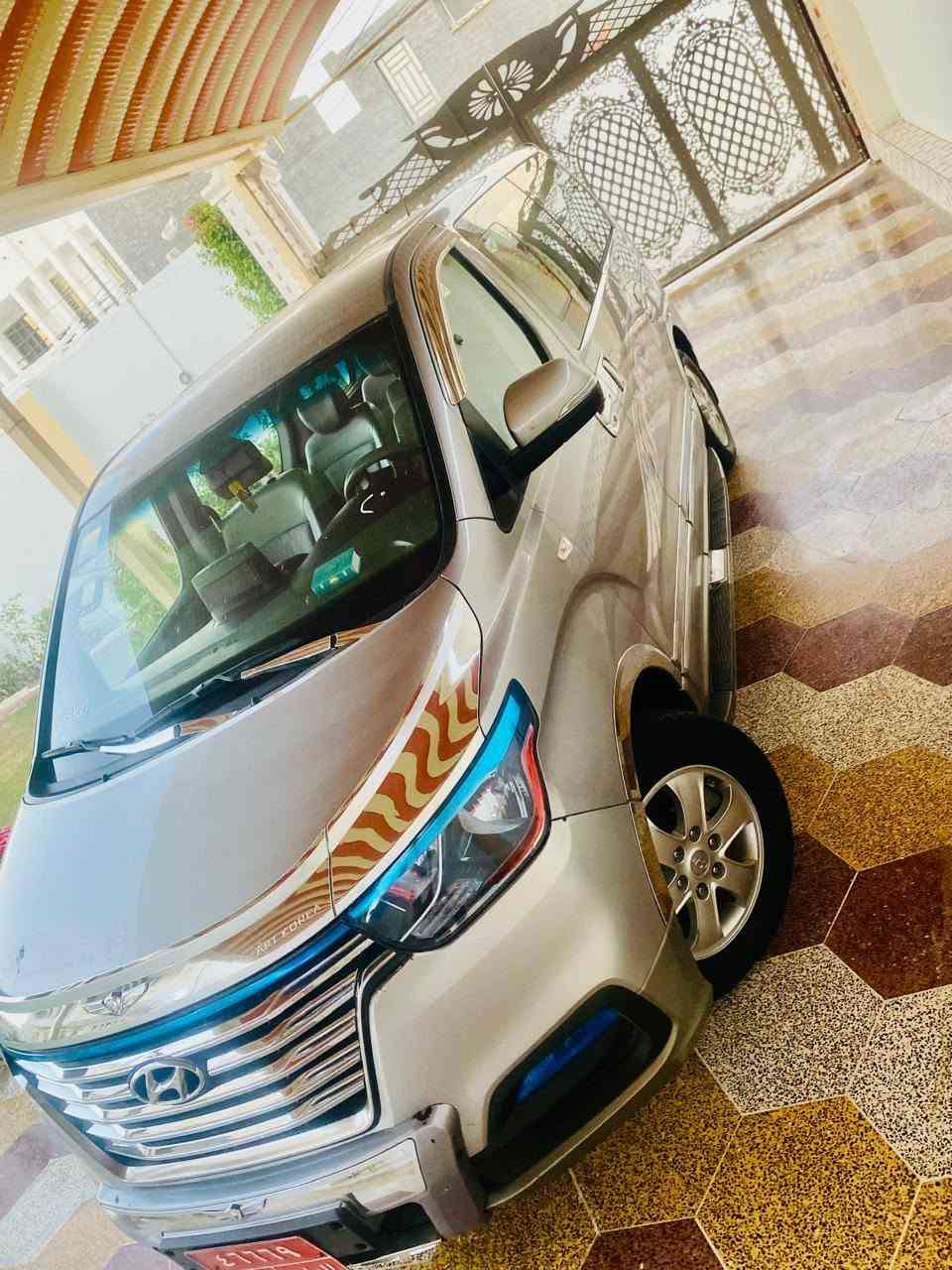 سلام عليكم ستاركس مسكر  للبيع ٢٠٢٠ مكفول كفاله عامه كوريا وعراق سياحي دبلوو رقم انكليزي سياره جاهزه درع بوشيه سوبايه الاستفسار عل الرقم *********** 
@إشارة
