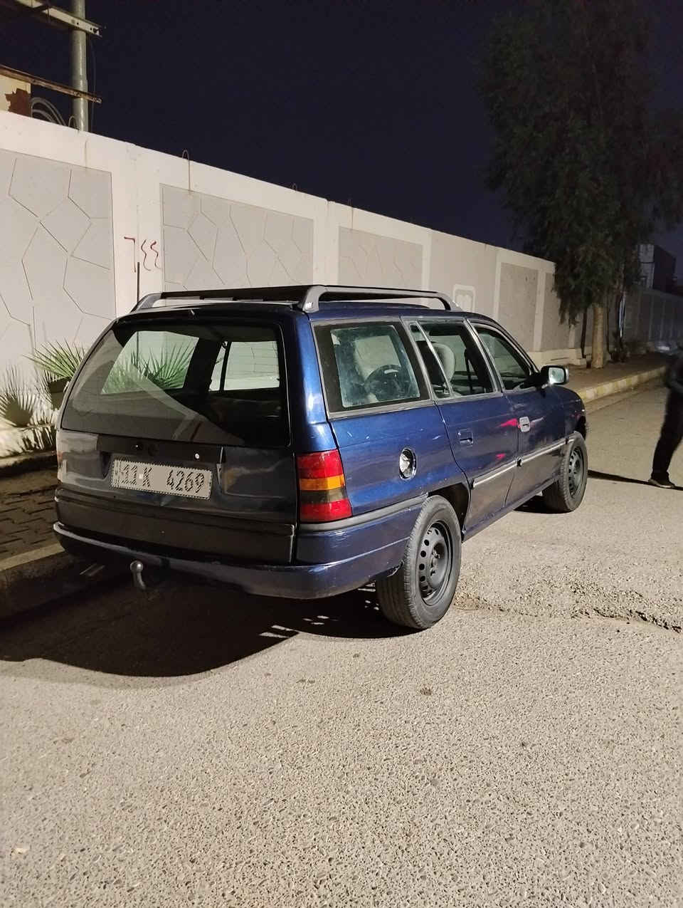 اوپل استره • ١٩٩٢ • رقم بغداد