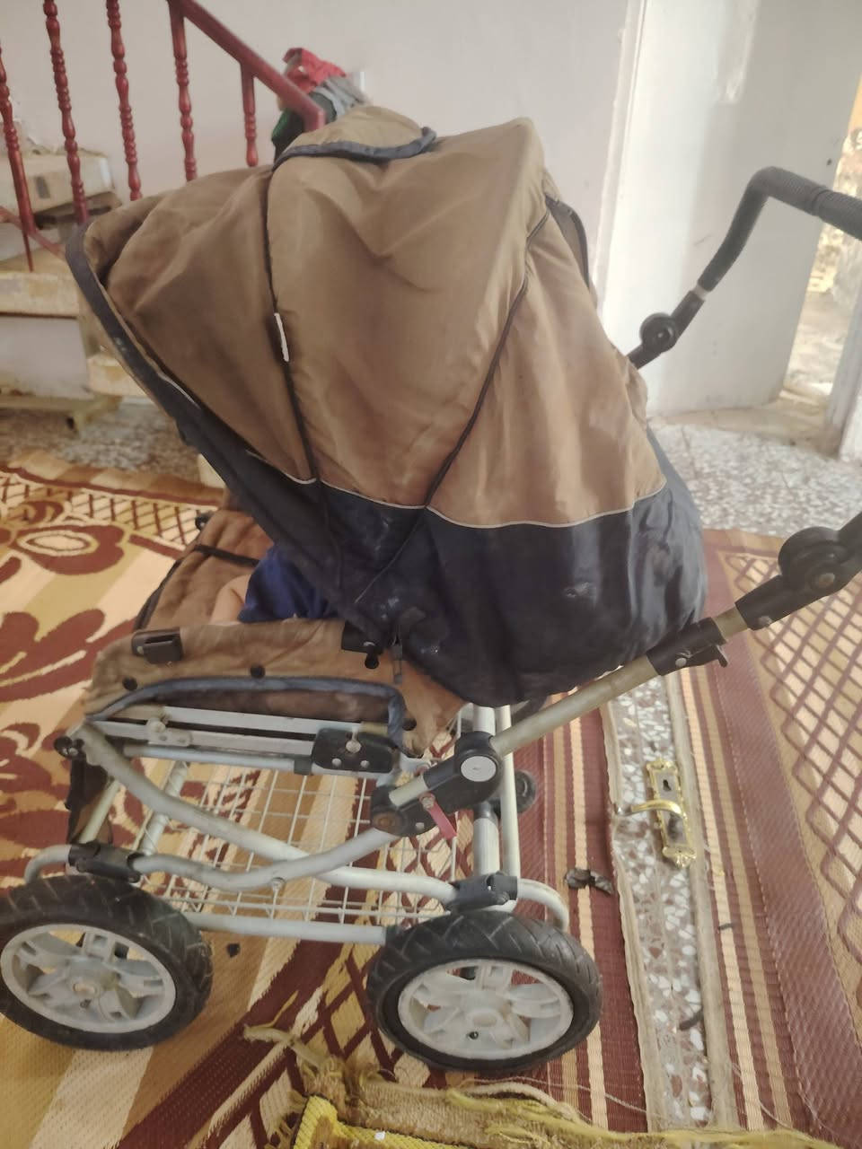 عربانة توأم اوربية نفرين ب٥٥ وبيها مجال قليل مكاني الحيره ***********
