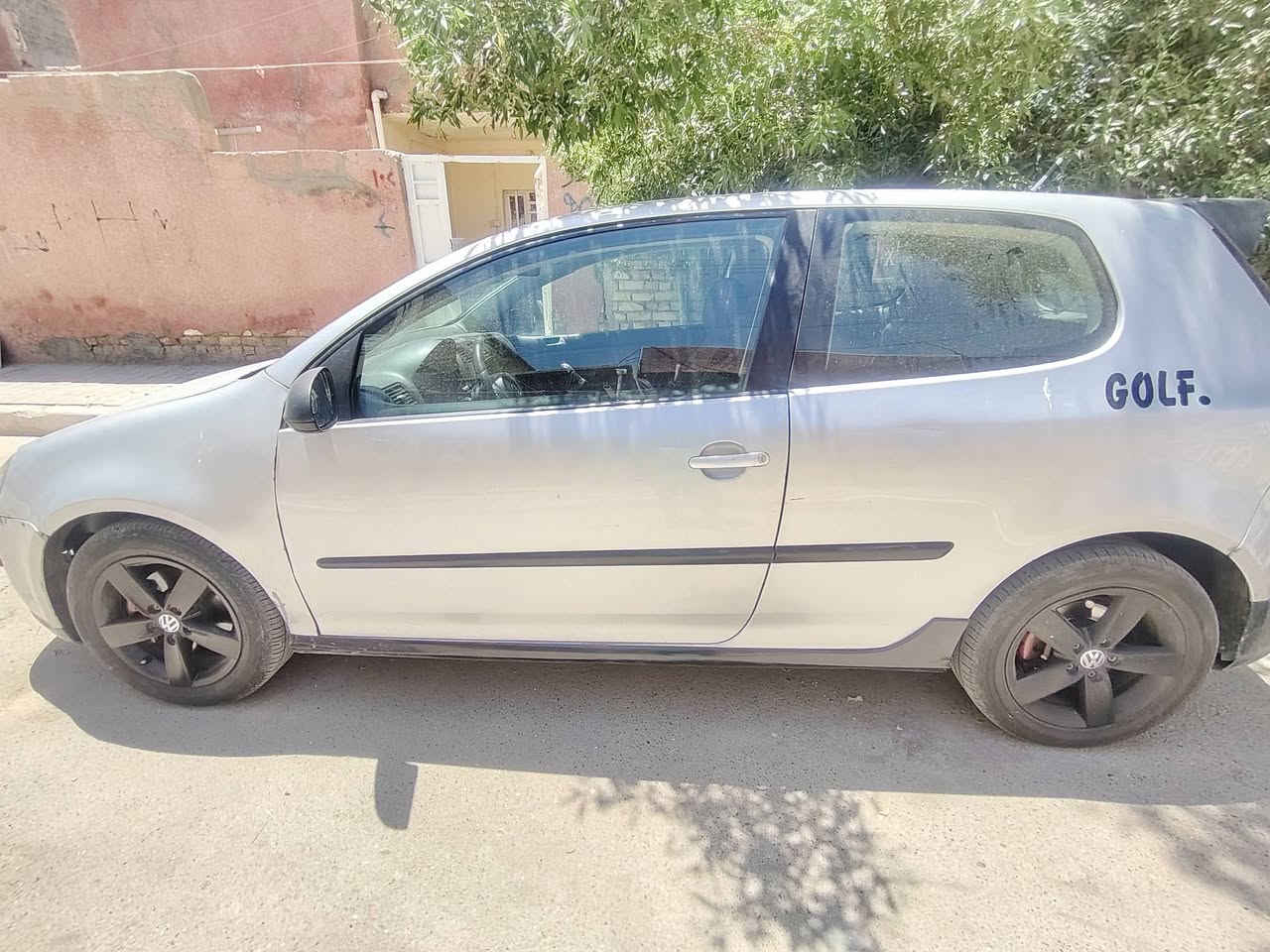 السلام عليكم كولف جيتا موديل ٢٠٠٨ تك باب   محرك خمسه سلندر ٢٥٠٠ تبريد ثلج كهربائيات كلها شغاله سياره مصروف عليها شاشه دشبَول تحكمات ستيرن شفتات مثبت سرعه سياره خير من الله مكاني بغداد سعرها 65 وبيها مجال رقم تليفون   ***********
