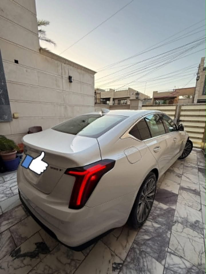 السلام عليكم 
كاديلاك 
موديل 2020
فئة لكجري 
CT5
V6
ماشية 55,000  الف كيلو 
صور امريكا واضحة بالصور 
صبغ جاملغ وربع البنيد 
ايرباك سستم 
و رصعة بالباب الخلفي
رقم بغداد الجديد بأسمي 
مكانها : بغداد - العامرية 
سعرها :  18,500$ وبيها مجال ان شاء الله 
للاستفسار : *********** وبي واتس اب ايضا
