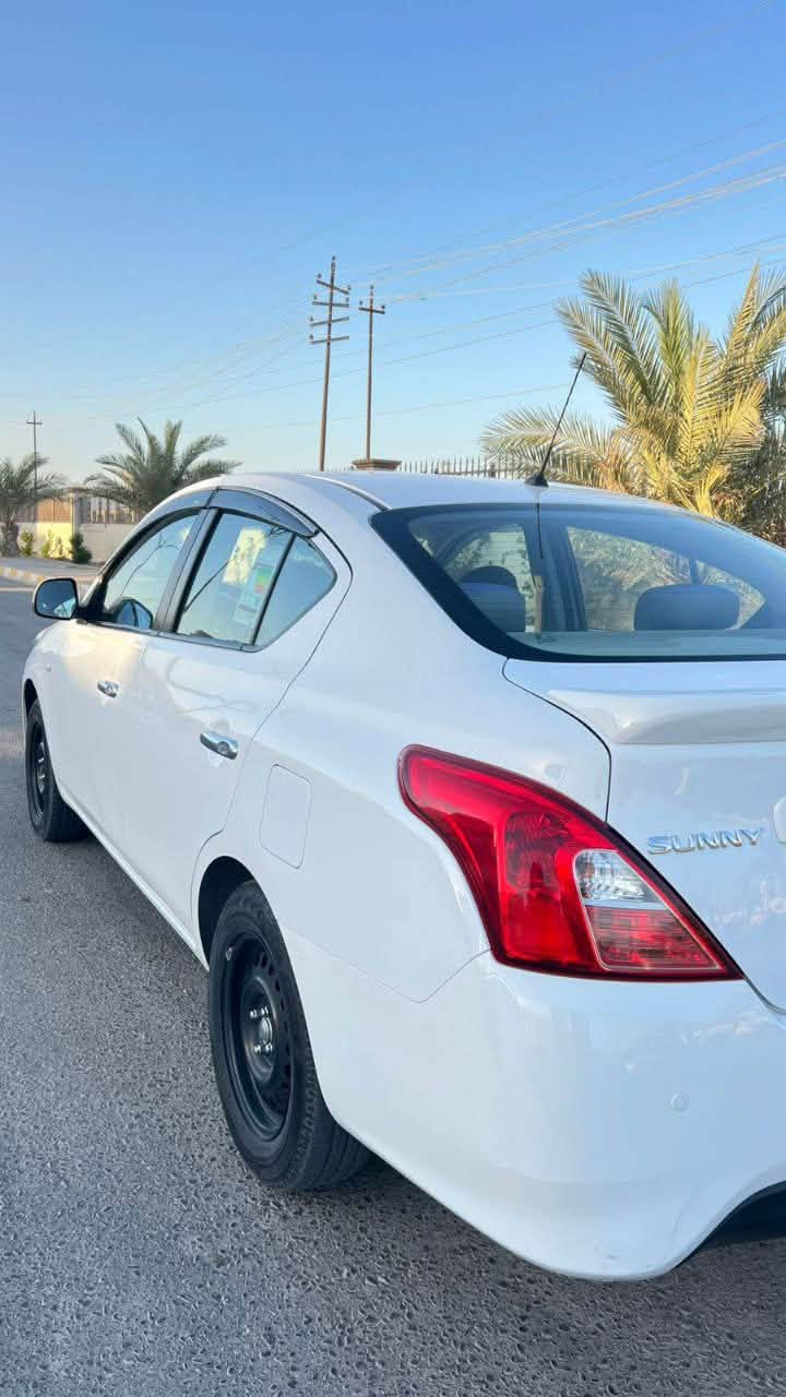 🚗 للبيع | نيسان سني 2021
🔹 النوع: نيسان سني
🔹 الموديل: 2021
🔹 النوع: بليته زركه 
🔹 الكفالة: كفالة عامه بأستثناء شبر بارد في باب السائق وكما موضح في صوره 
🔹 الممشى: 53 ألف كم
🔹 الحالة: السيارة بحالة جيدة جداً، نظيفة وجاهزة للاستخدام.
موقع السياره صلاح الدين - تكريت📍

💰 السعر المطلوب: 112$ (قابل للتفاوض )

📞 ، التواصل على الخاص أو الاتصال{***********}
