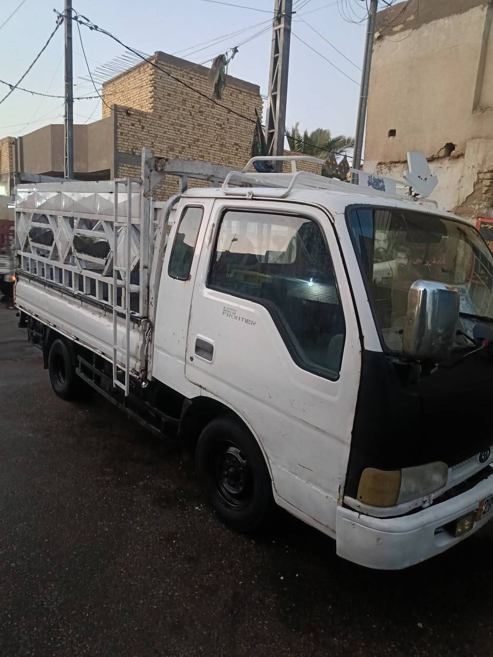 السلام عليكم سياره فنتيره اللبيع مديل 99
العنوان الكوت ثاني اليوم تحويل سياره حلوه جهازه الشغل الرقم الهاتف ***********مصطفى علي
