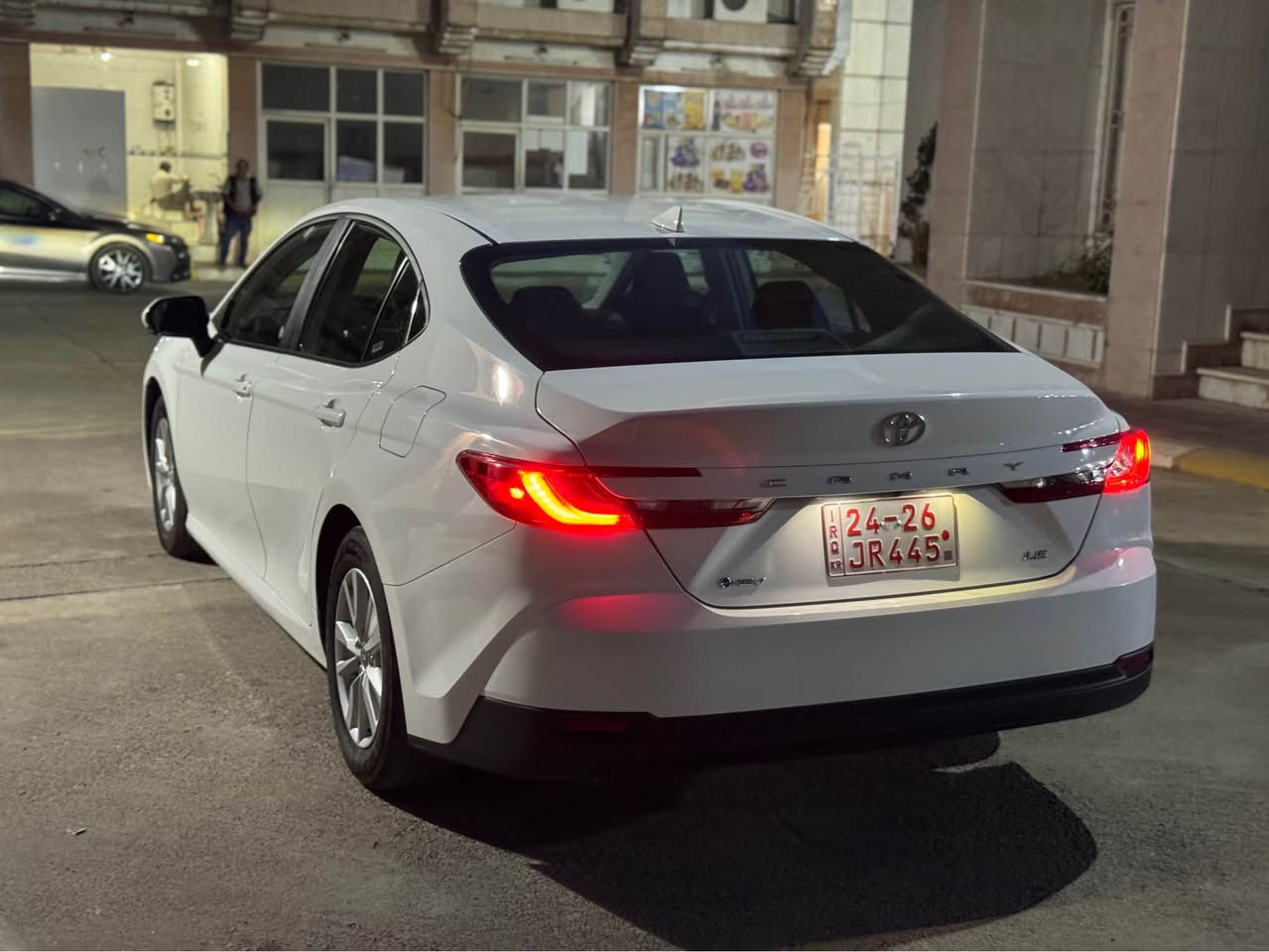 Toyota Camry LE 2025 ✔️
تويوتا كامري ال اي ٢٠٢٥

نمونه ل جوانیێ ❤️
جداً حلوة ❤️ 

بدون صبغ بدون دواخل بدون ارباك 👌
فقط شبر باب السكن تعديل بارد و ٤٣ الف ميل ماشية
فئة LE و رقم شاصي بالصور 

جاهز بدون مصرف 💯
كل شي بلادي شركة 💯

سعر 🔥 230 ورقة و مجال بسيط
مكان عقرة "ئاکرێ"
واتس اب و كورك *********** دهوك, العراق
