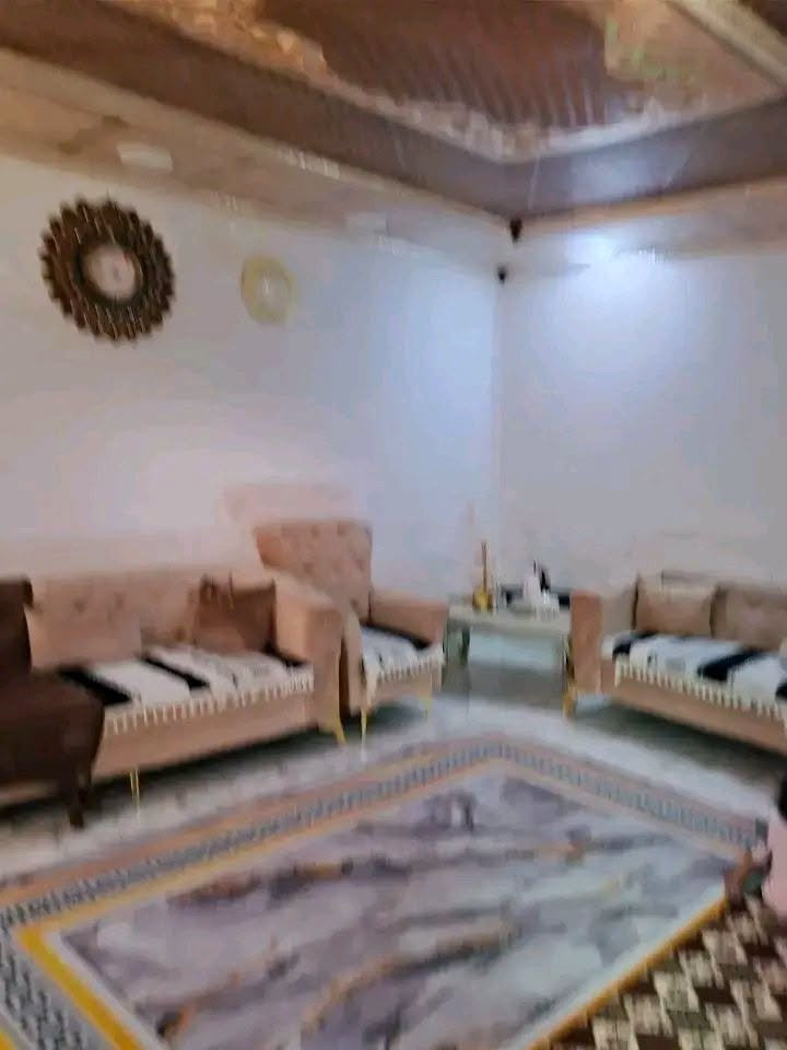 بيت للبيع ماليه مو طابو اوارقه كامله واصله لتخمين مساحه ٢٠٠م في كركوك حي عسكري خلف بنزين خانه جهان بيت ركن طابق واحد بيها غرفتين نوم واستقبال وصحيات سعره ٧٨ مليون مليون للمزيد من المعلومات إتصال على رقم مبايل ***********
