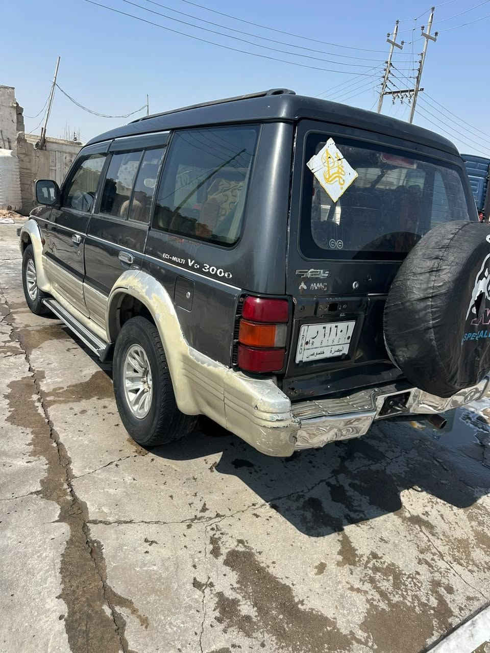 السلام عليكم سياره جيب سياره بلاديه سياره جاهزه حلوه تحويل ثاني يوم.
مكانها البصره سعرها 30 ورقه بيها مجال الشراي هذا رقم راعيه.***********
