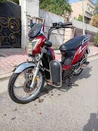 هارلي كلاسك • ٥ بطاريات • بريك أمامي
