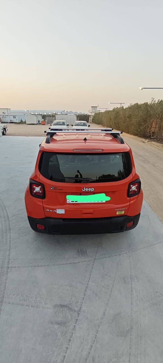 جيب رنكيد موديل 2018 رقم بغداد
باسمي مكاني البصرة حادثها جاملغ وراجع نفسه وصورة الحادث موجودة 
السعر 105
للتواصل فقط اتصال ***********
