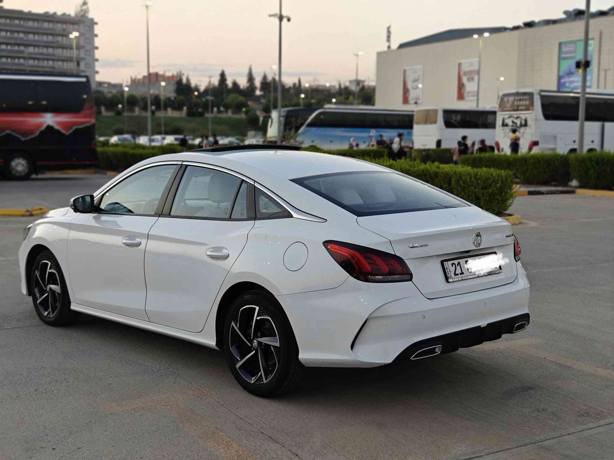 MG GT TURBO 2023
فول مواصفات
114$ بیە مجال
***********
