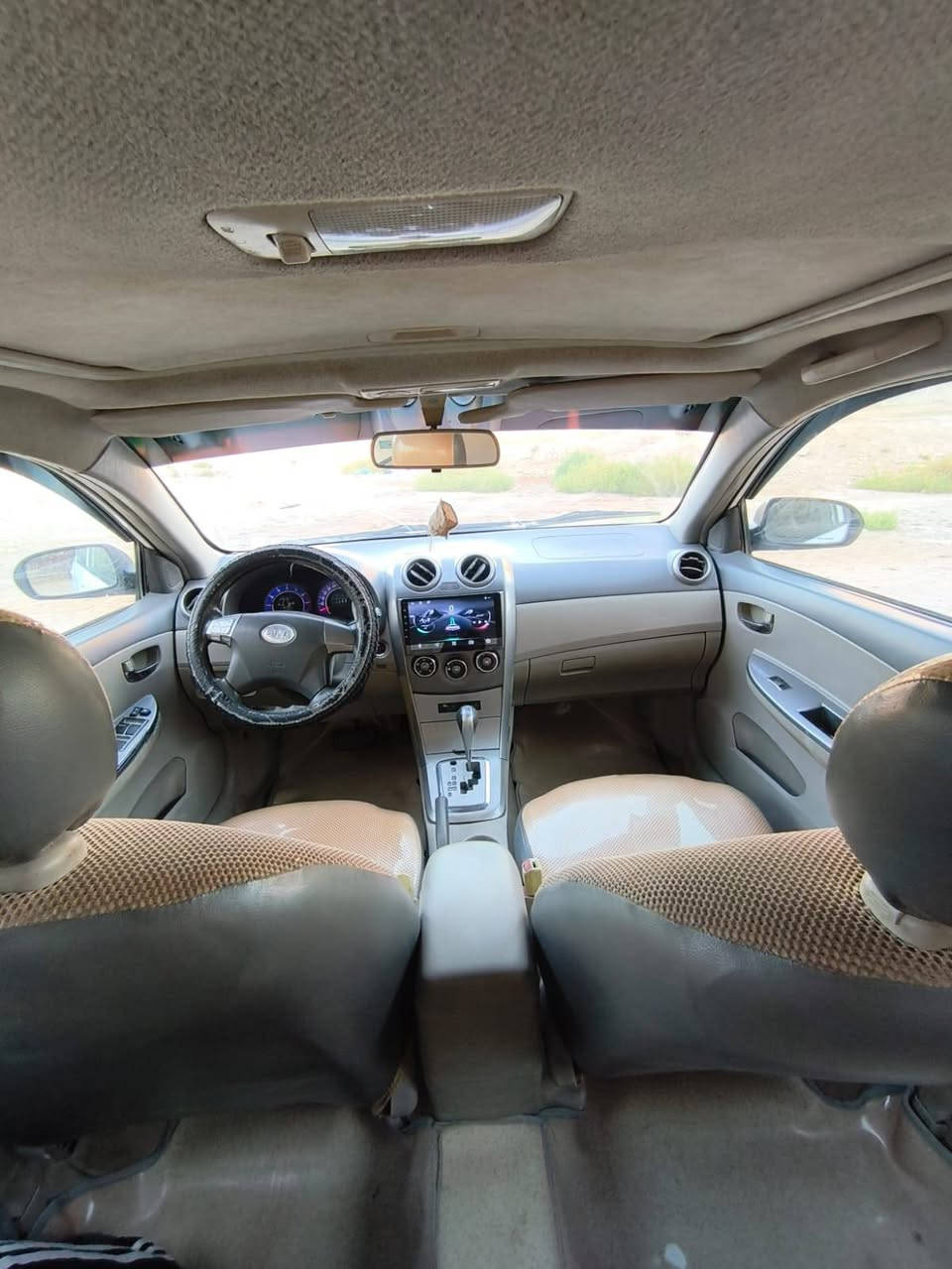 السلام عليكم
للبيع Byd 2013 g3 فول مواصفات
بصمه تشغيل
بصمه بيبان
فتحه سقف
تبريد شغال
رقم بابل جديد دولي
صدر وحداديه جديده 
شاشه + كامره
كير محرك كورولا نحله محور جديد
تخم تاير جديد قبل سبوع شاده 
تبريد شغال الا ثلج
سياره خير من الله استعمال شخصي مال بيت 
المكان بابل

السعر 53وبيهه مجال حك الجيه 
رقم الهاتف/***********
