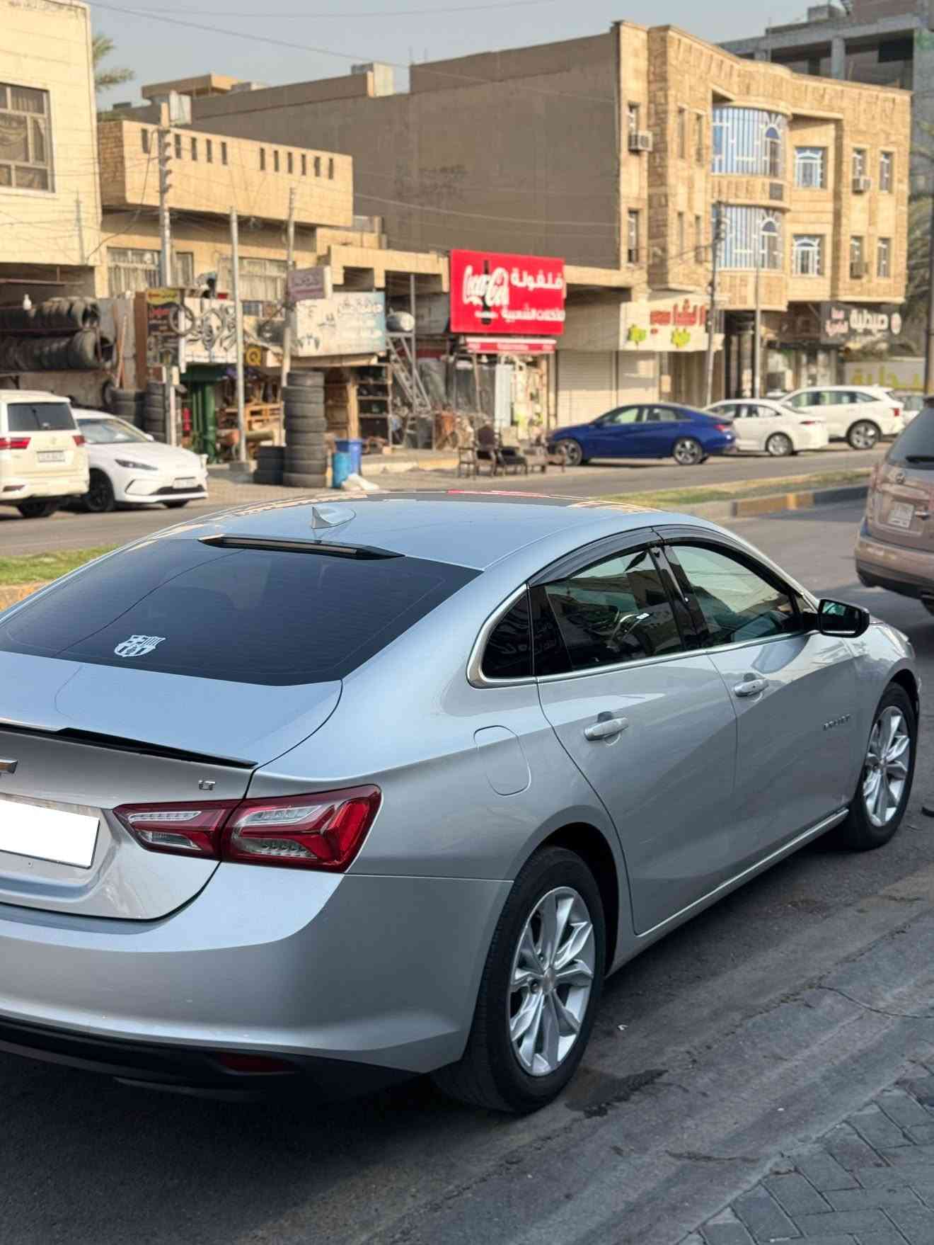 السلام عليكم
من رخصة الشباب

للبيع Chevrolet Malibu 2022 LT امريكي حادثها دعامية وبارد بالجاملغ بدون اي دواخل ايرباك ستيرن فقط السيارة جديدة ونظيفة واحلى من صور مال بيت ماشية 70 ميل مايقارب 114 كيلو متر 

مواصفات LT معروفة بصمة شاشة كار بلي تحكمات ستيرن كشنات تدفئة تبريد كشن سايق كهرباء اوتو بارك ومواصفات ل LT بعد 

رقم اربيل ب اسمي تحويل ثاني يوم السيارة مابيها اي نقص تايرات صدر تبريد ترايك وين متريد السيارة جاهزة بدون اي نقص دهن كله اصلي بانزين كله محسن تجي وتشوف سيارة بعينك شكد نظيفة تشغل وتطلع 

مكانها بغداد/حي الخضراء او العامرية 

سعرها مناسب       :           115$ وبيها مجال انشالله 

هـ ***********
