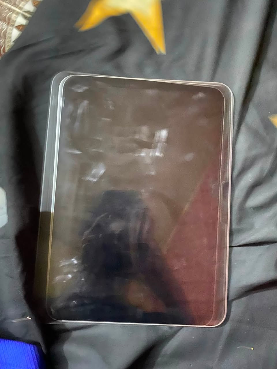 ايباد ١١ A16 نضافه ميه بلميه مكفول من الشخط ذاكره ٢٥٦ بطاريه ميه  ايباد مكفول من اي عطل حجم الشاشه ١١ انج وباه كفر اصلي ولزكه شاشه وكامل ملحقاته ويا كارتونه وشاحنته الاصليه سعر ٦٥٠ عنواني البصره الجزيره رقمي  ***********
