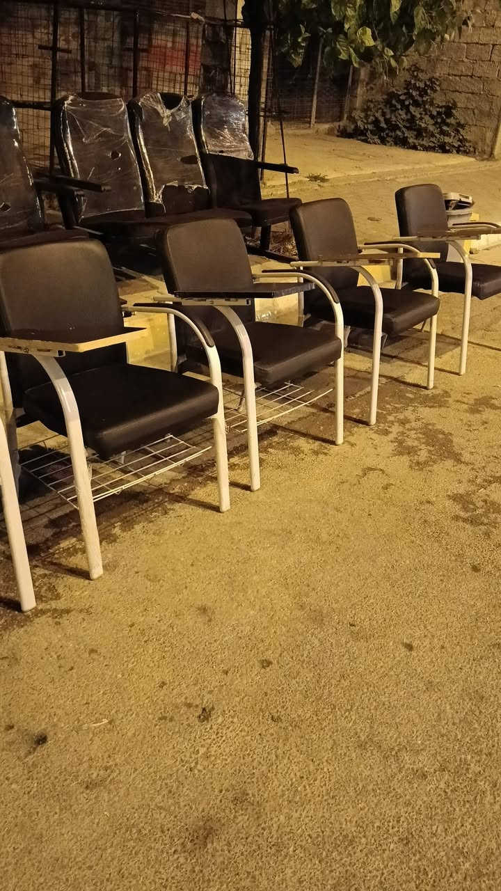 بۆفرۆشتن بەحەدەد بەردەستە
***********

