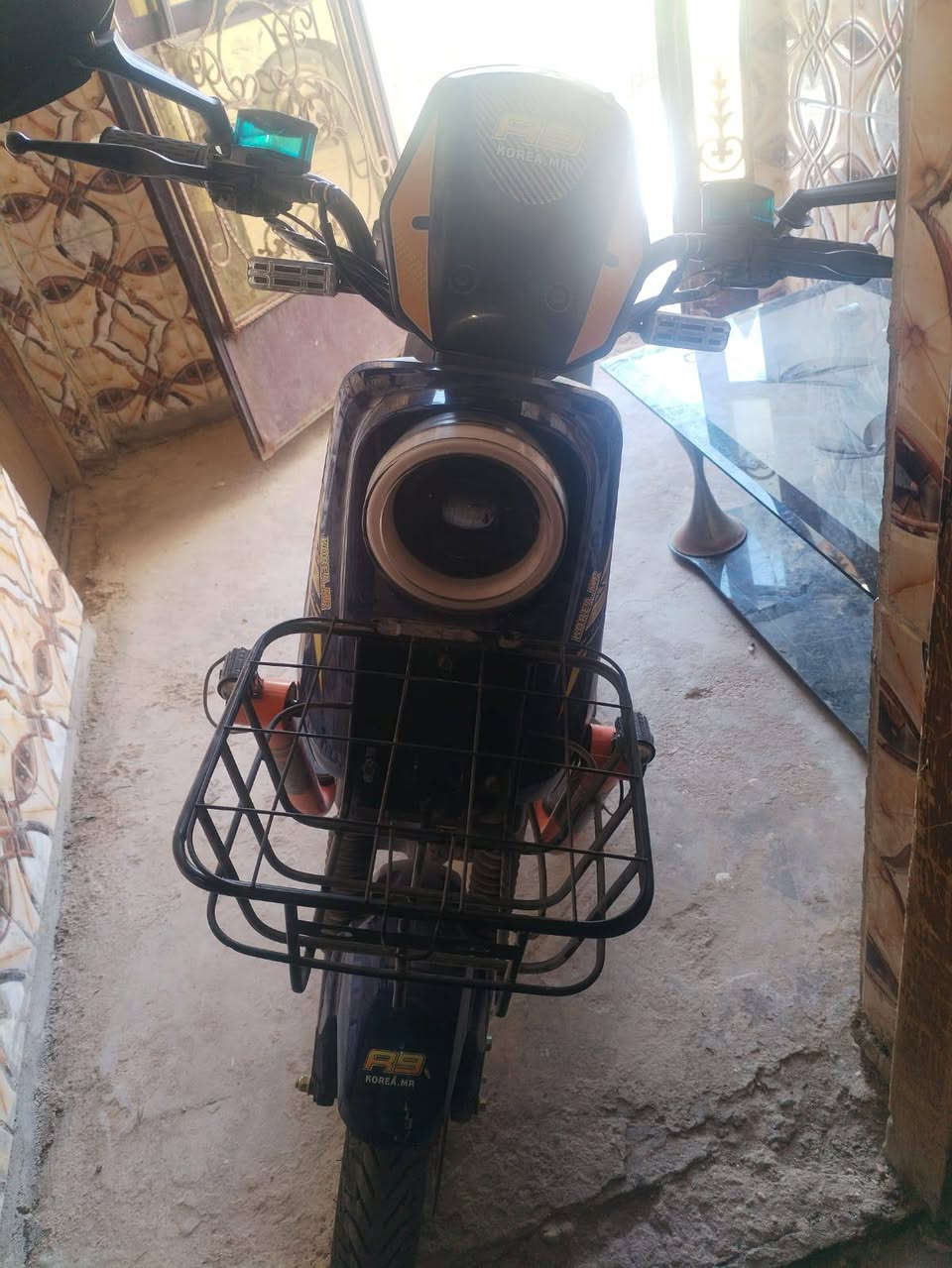 شحن للبيع قيم وأخذ 
عوزهه باتريات فقط
خاص متوفر 
***********
