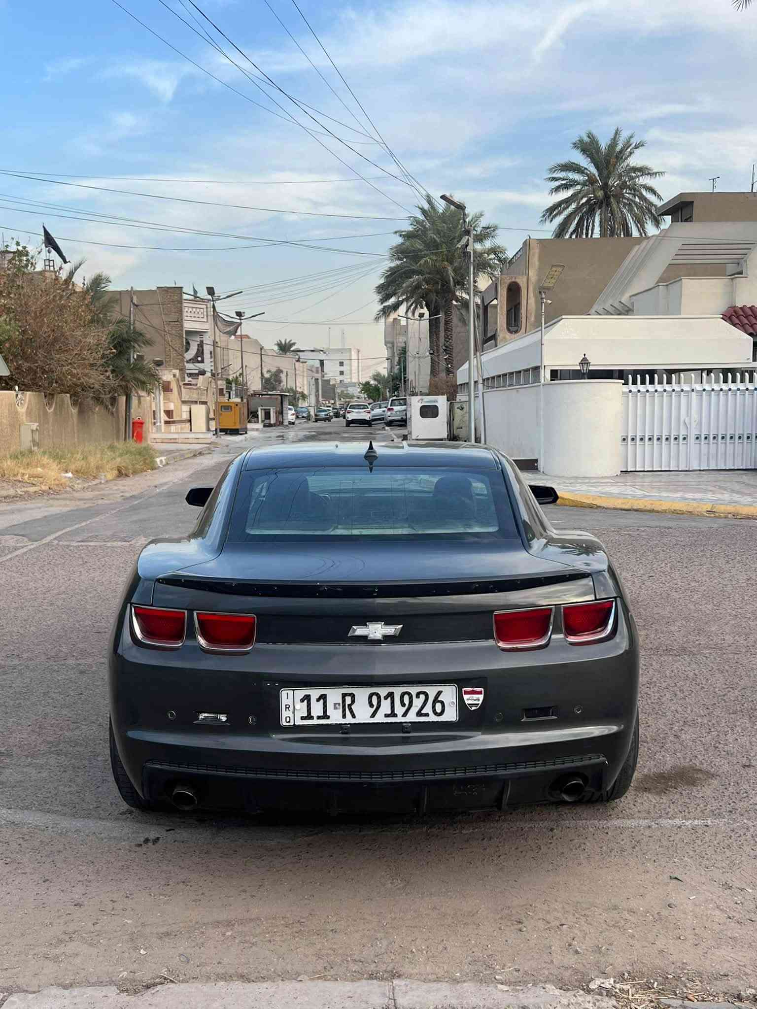 السلام وعليكم كمارو موديل 2013 حادثه جاملغ خلفي بيه صبغ احزام لجماليه فقط غرفه جديديه رقم بغداد بسمييي صدره جديد عنواني شارع فلسطين السعر 87 وبيه مجال بسيطط رقم ***********
