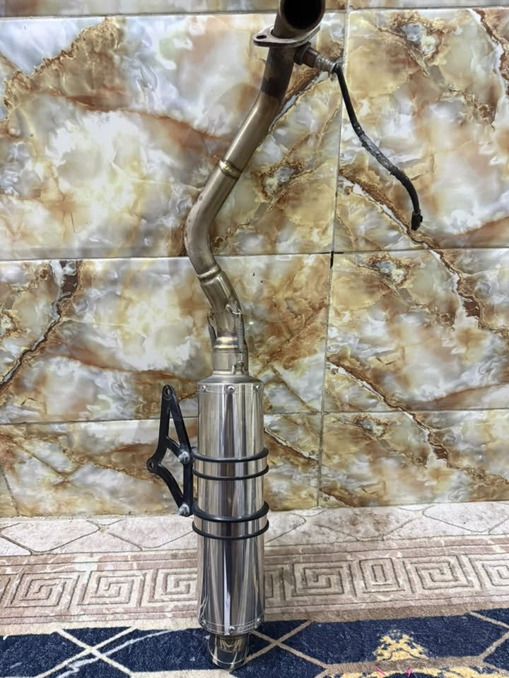 صلنصه ماجستا اس الحديث ياباني اصلي اجتي من اليابان بل دراجه صوتهه كلش حلو ام الكاتم تريد تلغي الكاتم اتريد تعوفه 
السعر 150 وبيهه مجال بسيط 
اتصال ***********
واتساب ‭***********‬
