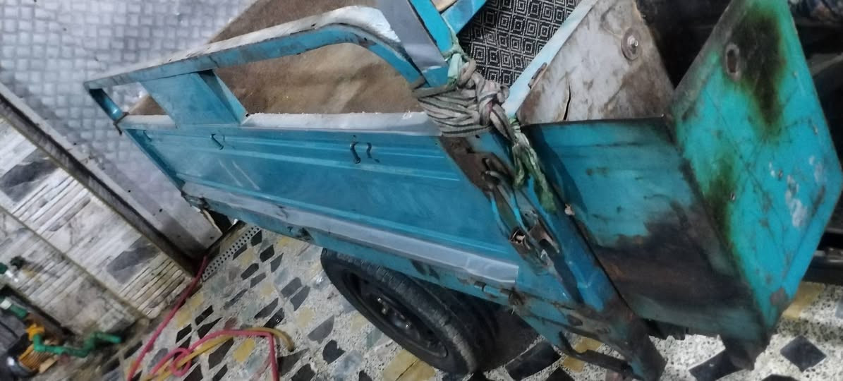 ستوته صقر مديل ١٧ سعر ٩٠٠  الرقم ***********
