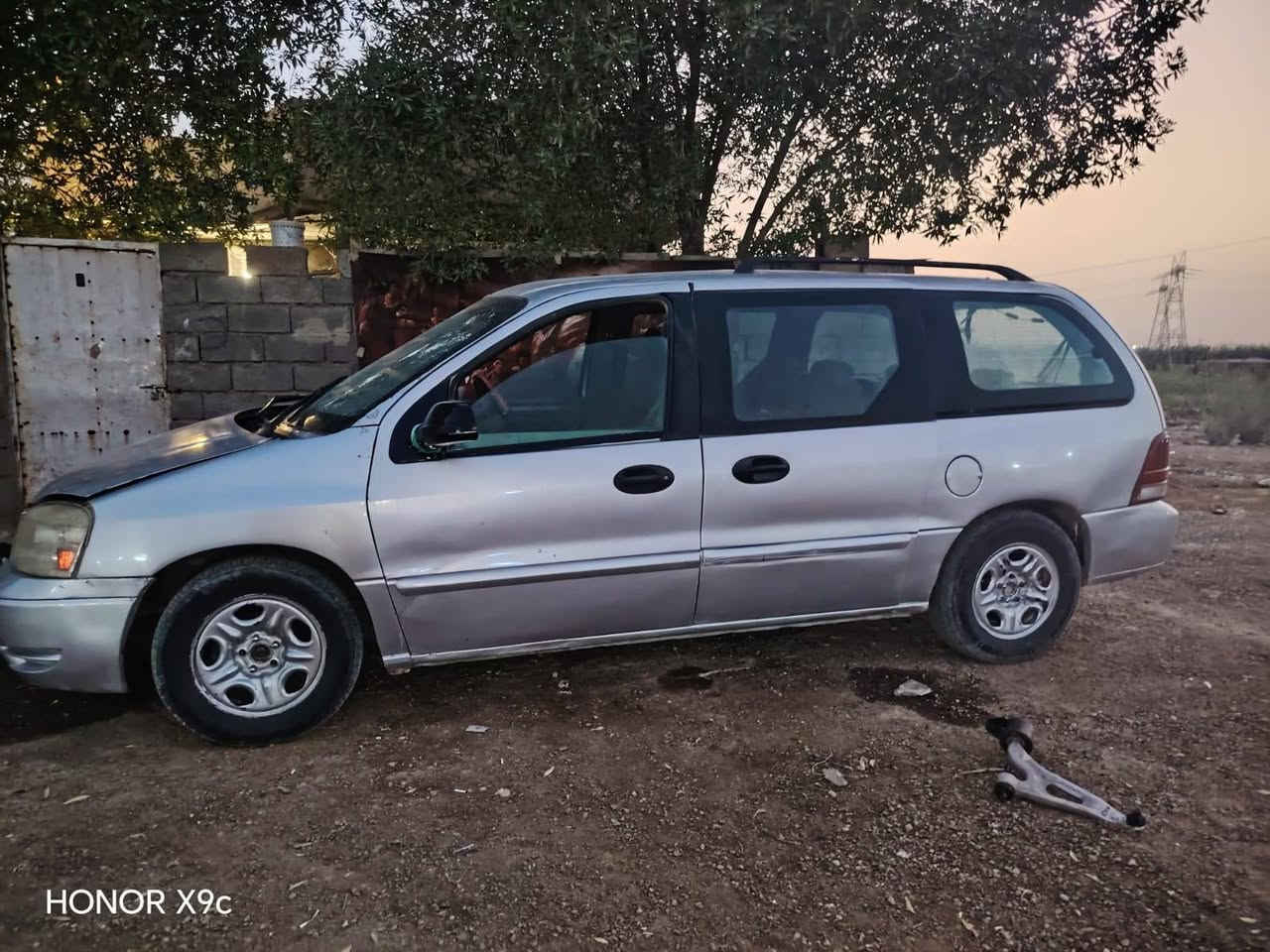 فورد 2007 للبيع سعرهه32 بيهه عطل بل كير وياهه كير حتياط صور كير مرفقه بل صور   *********** ترهم مراوس كيه عبريه
