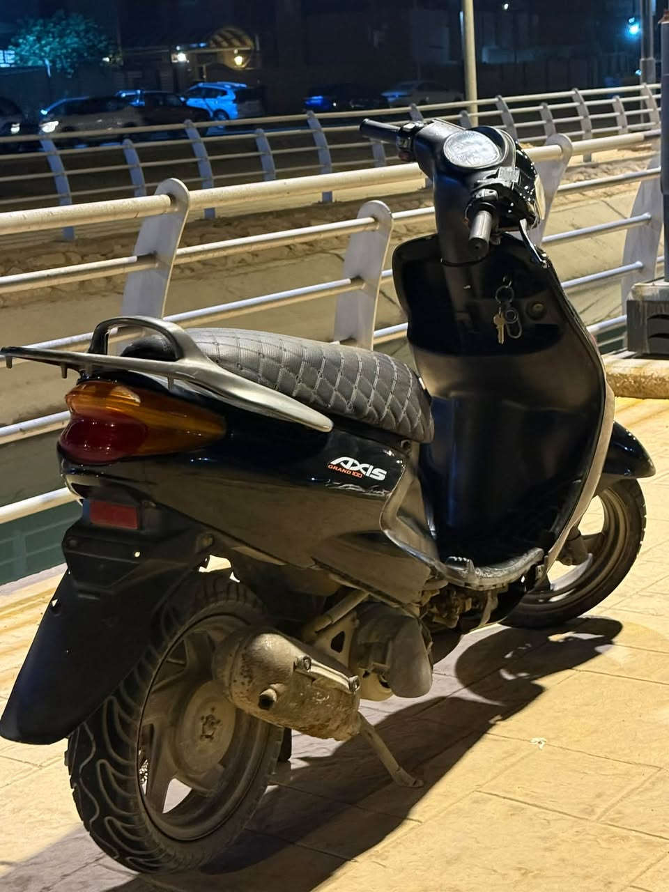 � فرصة للبيع بسعر 300 ألف فقط!

🏍️ دراجة اكزز موديل 2004 للبيع

الدراجة مجفتة قبل 2شهر تقريبا، وتحتاج فقط تبديل التاير الخلفي.

💰 السعر: 300,000 دينار
🤝 قابل للتفاوض البسيط للجادين

📍 بابل – شارع الطهمازية
📞 ***********
